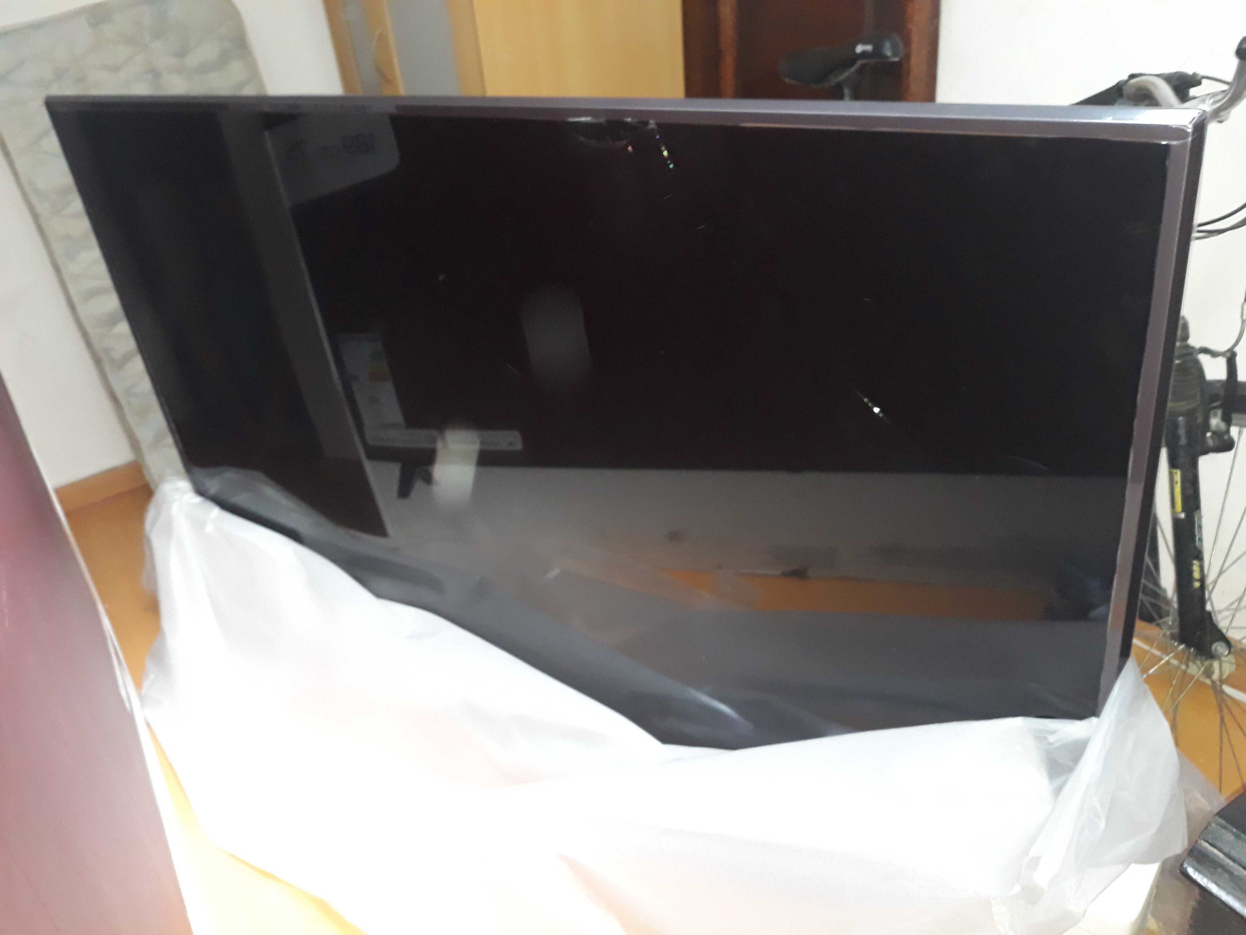 Vendo plasma LG UHD