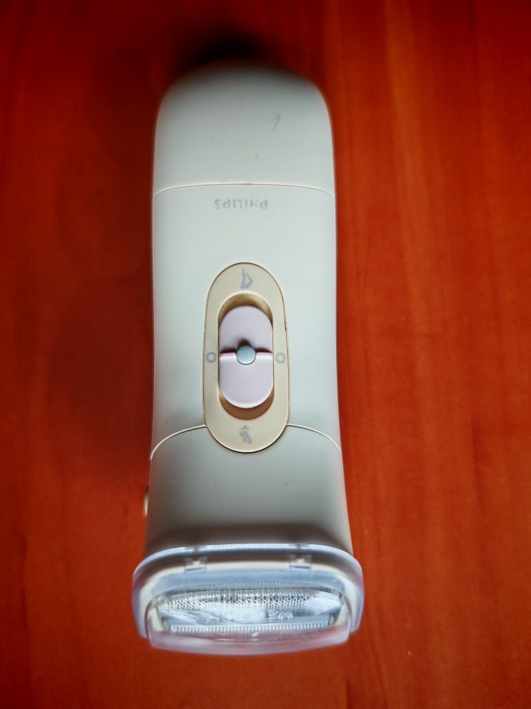 Damska golarka do ciała na mokro Philips