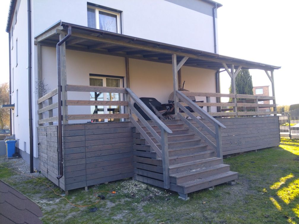 Tarasy drewniane i kompozytów , caporty