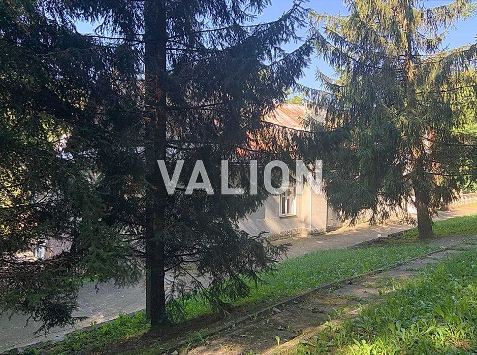 Продаж фасадної ділянки 1,57 га, траса Н10 Івано-Франківськ-Чернівці