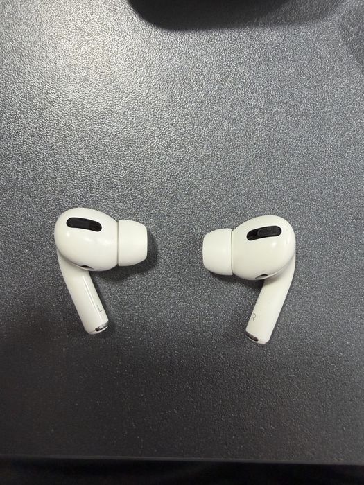 Продам AirPods Pro 1 покоління