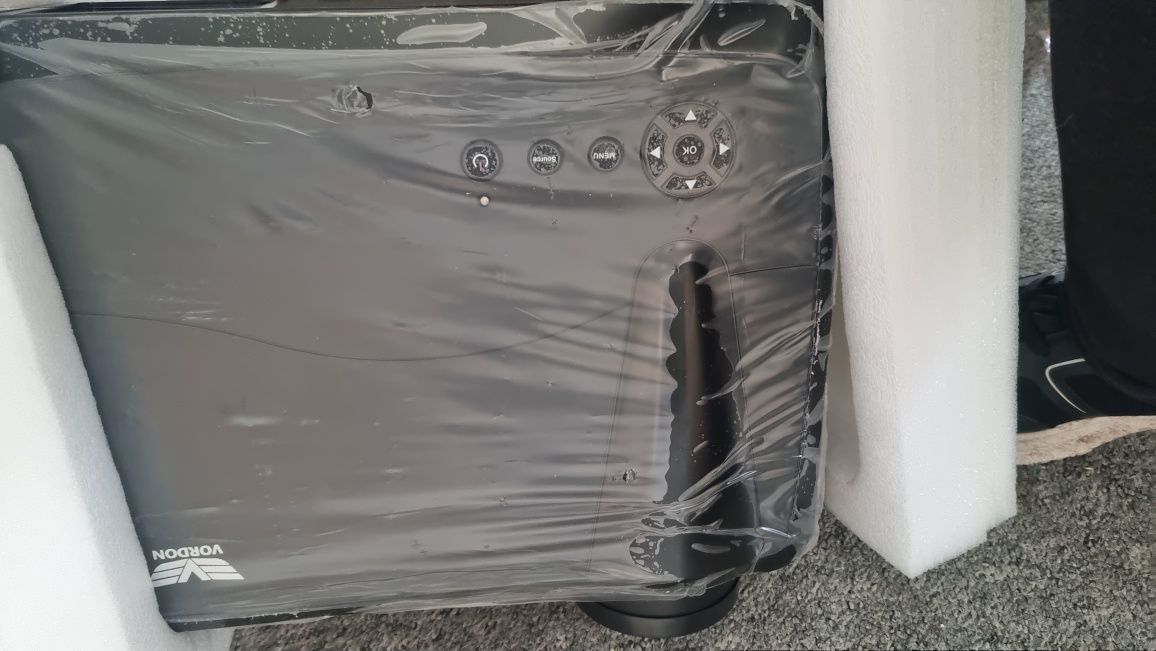 Projektor, rzutnik LCD, Vordon HDX - 1200, Full HD, parę razy użyty