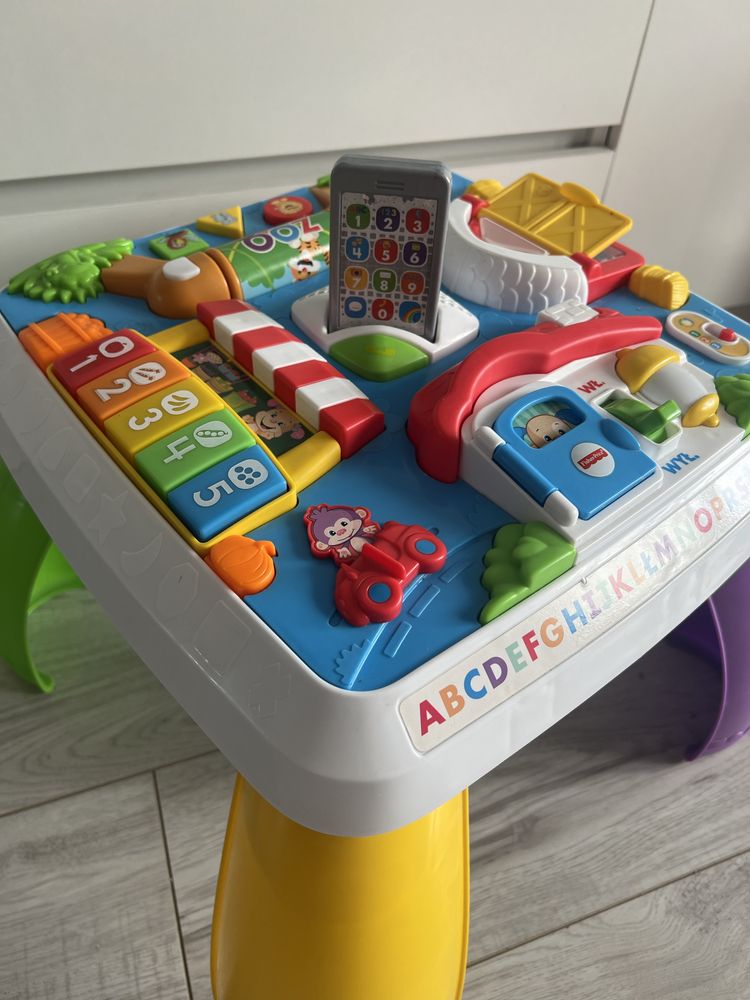 Stolik interaktywny Fisher price