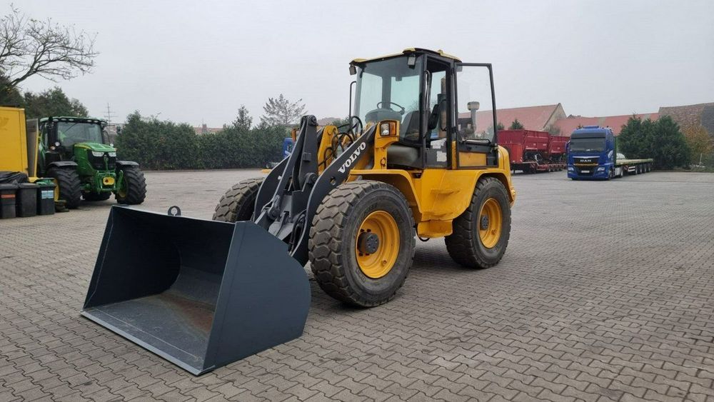 Volvo VOLVO L45B ładowarka fadroma  VOLVO L45B ładowarka fadroma