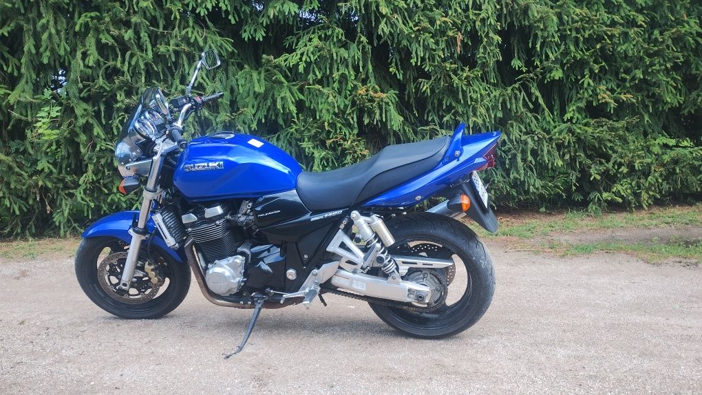 Motocykl Suzuki gsx 1400