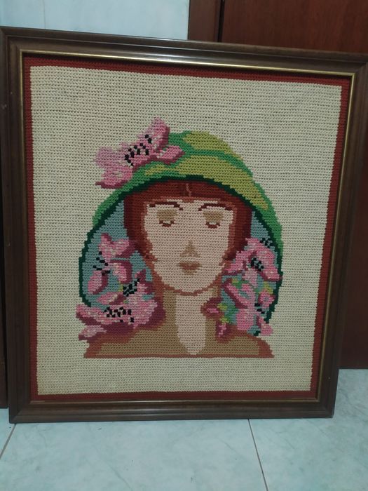 Quadros arraiolos com moldura