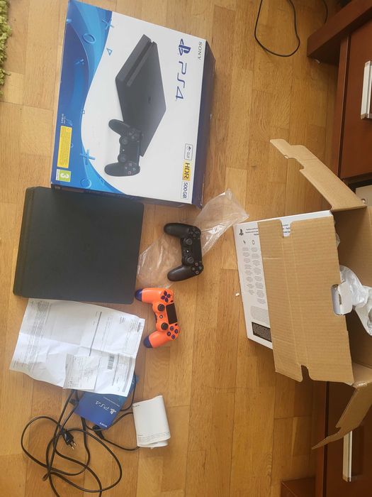 PlayStation PS4 Slim 500GB+2 Pady+Gwarancja 11 Miesięcy Jak Nowa Komp.