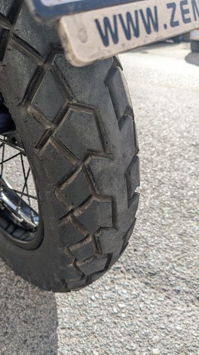 Royal Enfield Himalayan 411
