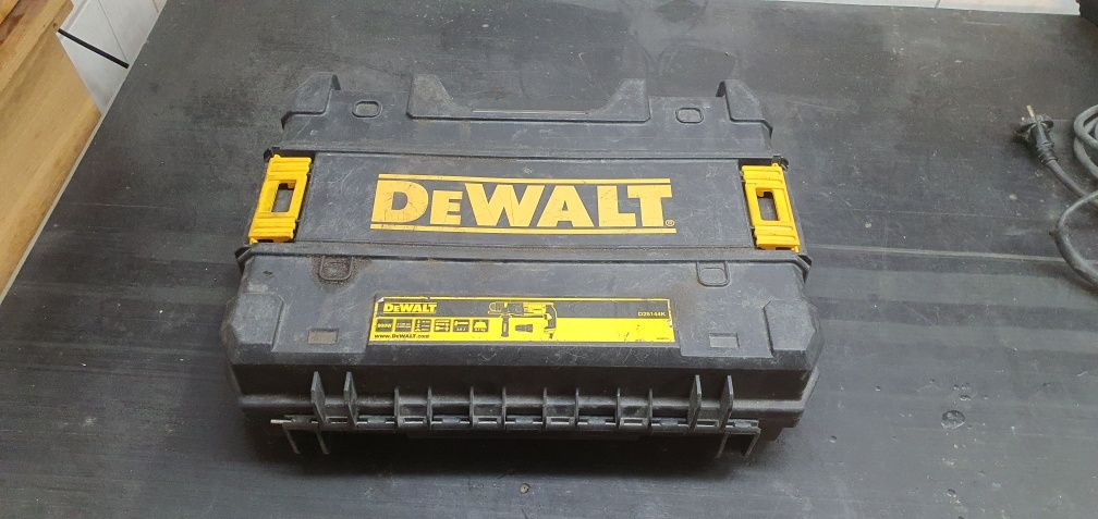 Młotowiertarka Dewalt d25144k