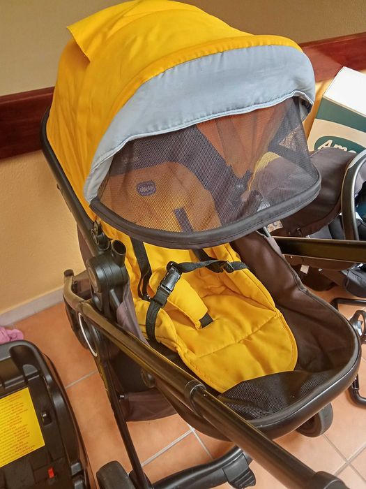 Trio chicco conjunto de ovo, alcofa e carrinho