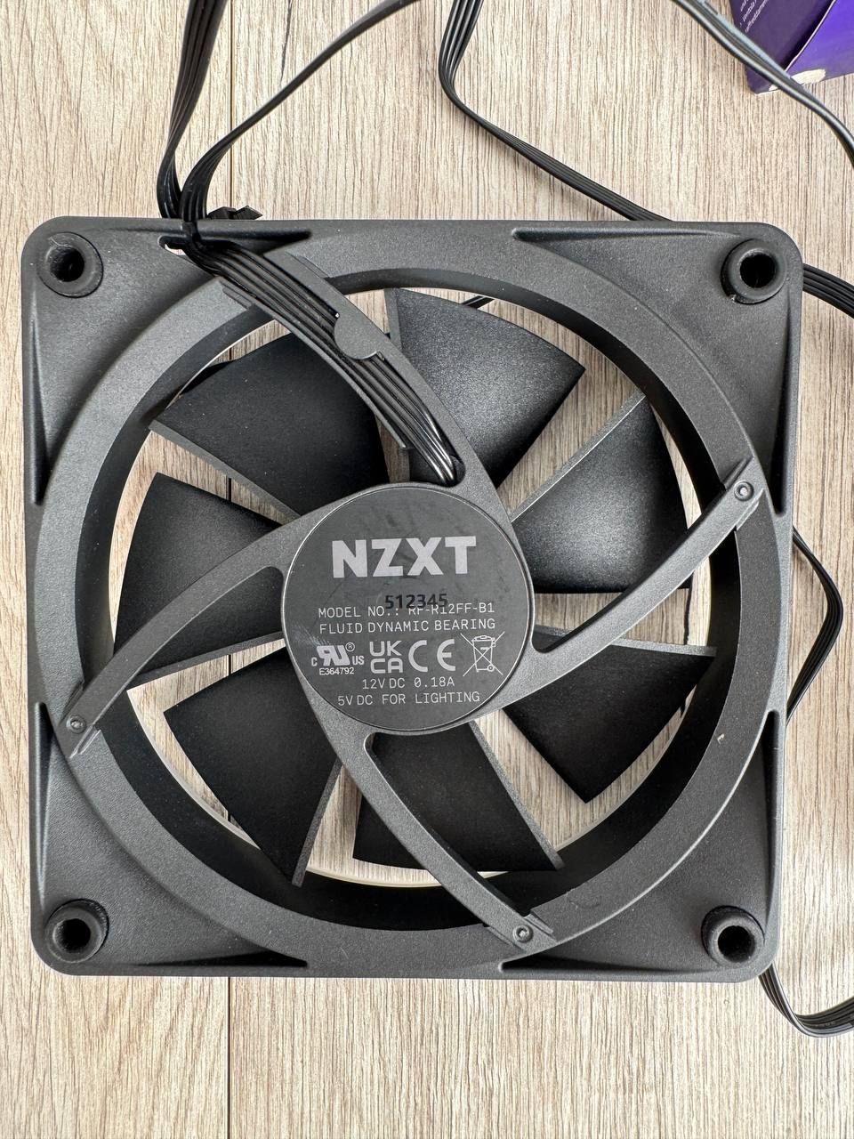 Вентилятори NZXT F120 RGB 120мм PWM (білий і чорний)