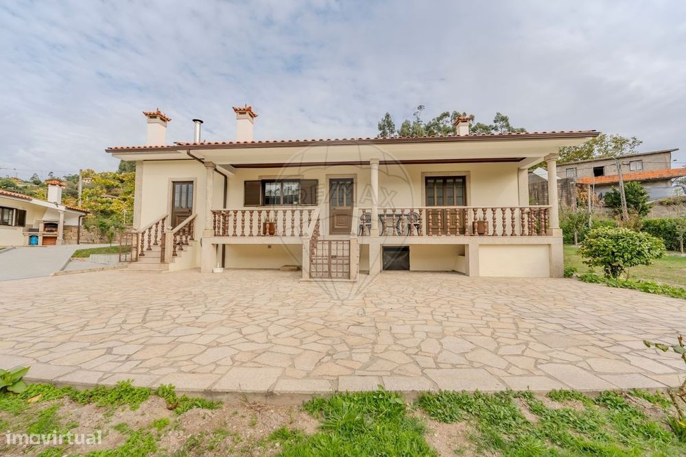 Moradia T2 em Bucos, Cabeceiras de Basto