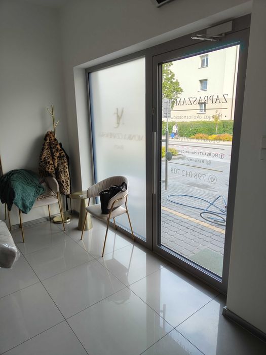 Wynajmę lokal usługowy w dobrej lokalizacji - Czersk
