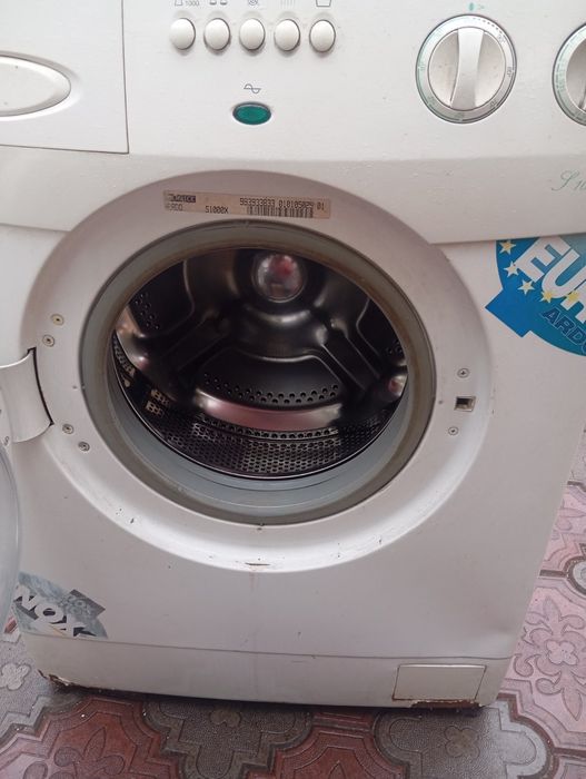 Продам пральну машинку в гарному стані Ардо