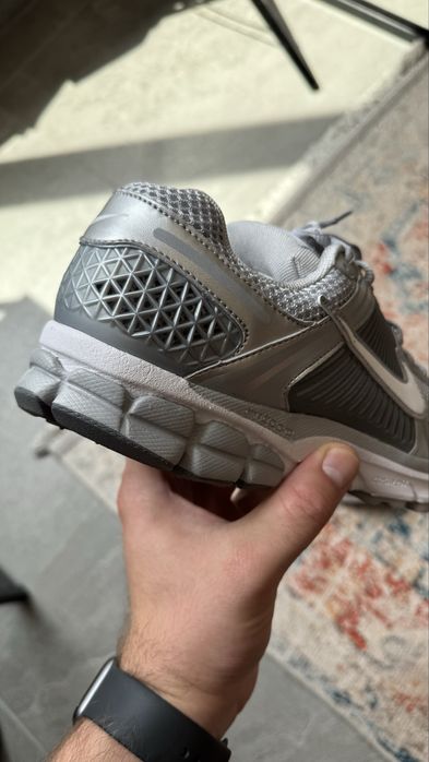 Кросівки Nike Zoom Vomero 5 “Photon Dust” оригінал