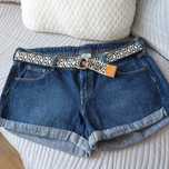 Damskie, krótkie spodenki jeansowe z paskiem H&M 42