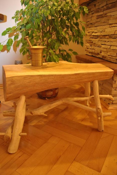 Stolik na kawę, ławka