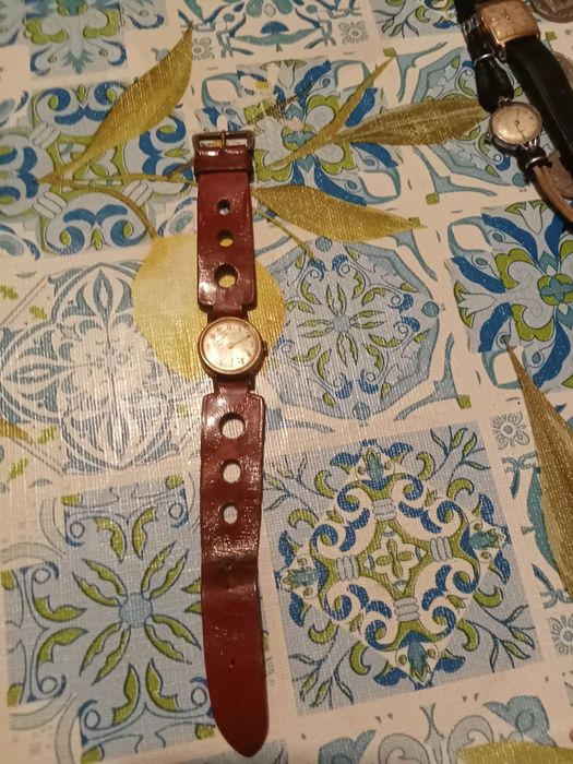 Relógio de homem para venda muito bom