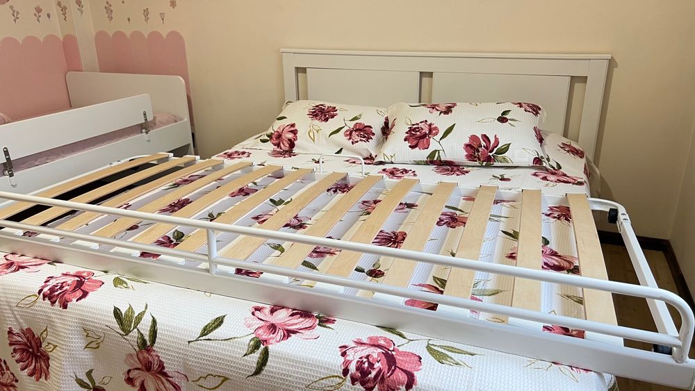 Cama auxiliar sem colchão