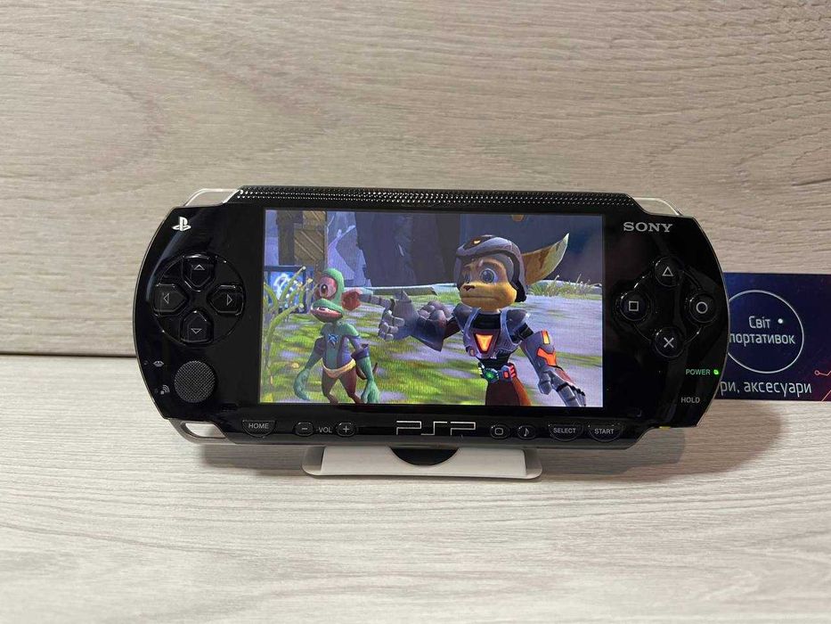 Sony PSP 64GB + 70 Ігор в чорному кольорі і гарному стані PlayStation