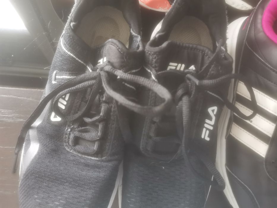 Ténis Nike e Adidas usados