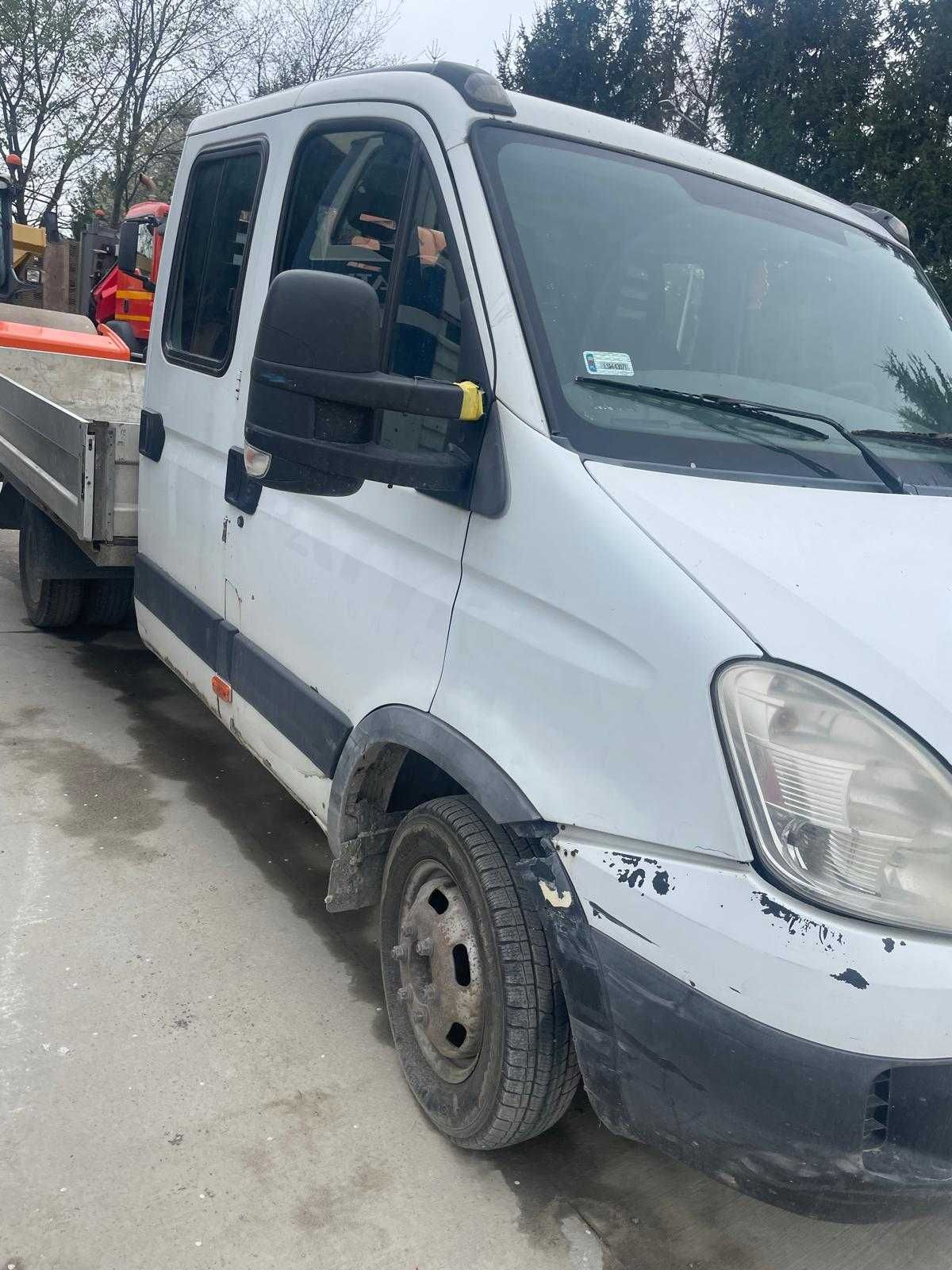 IVECO 35C15,  7 osobowe, skrzynia