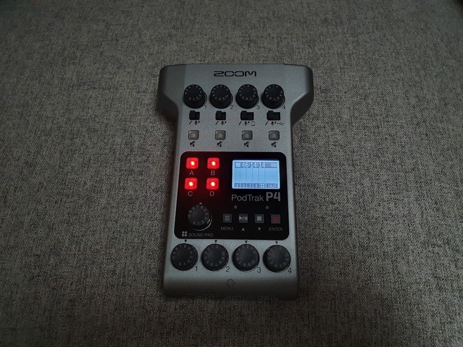 Rejestrator ZOOM P4 Podtrak podcast