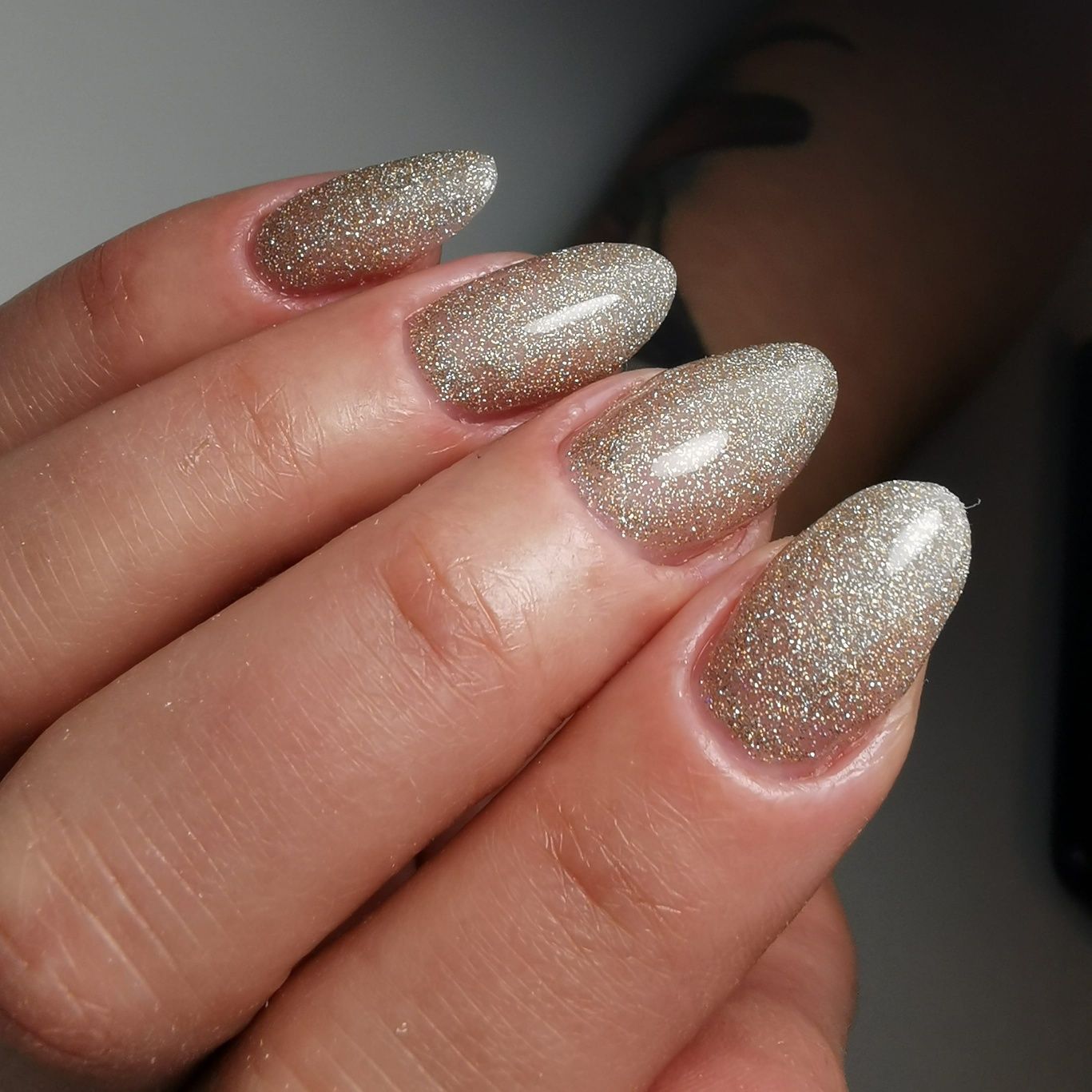 Manicure hybrydowy