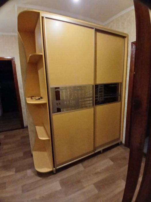 Шкаф купе .Шафа 2.2*1.85м