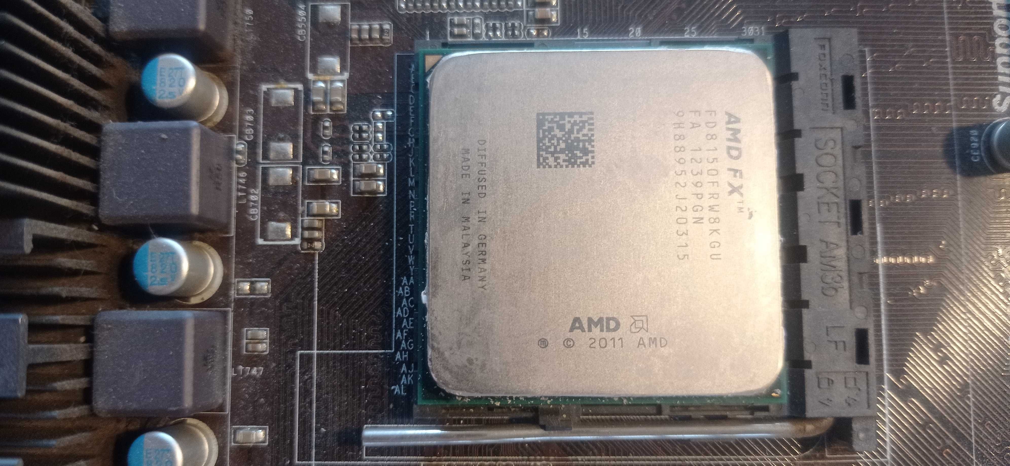 AsRock 970 Extreme 3, MSI GeForce GTX 560 Ti, GeIL ,Kingston DDR3 ,AMD