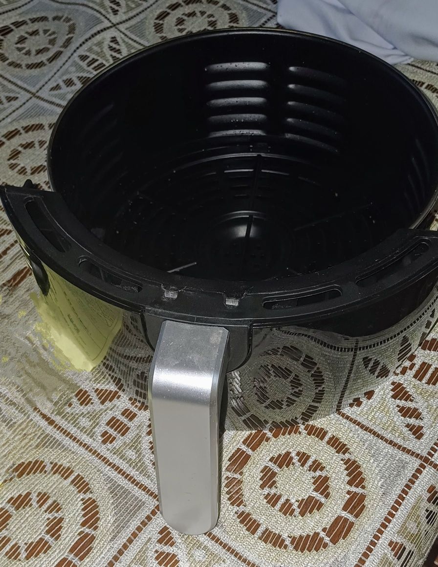 Sprzedam Air fryer.