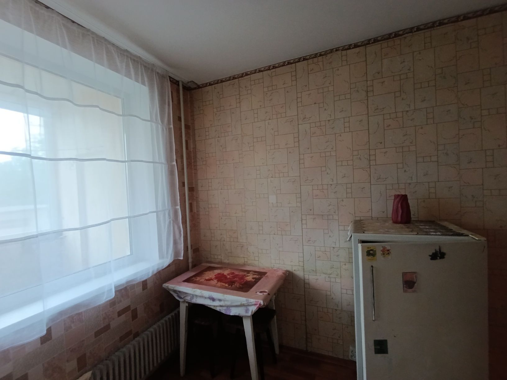 Сдам 1 квартиру метро Холодная Гора ул.Ильинская,59 ц4000+свет,вода