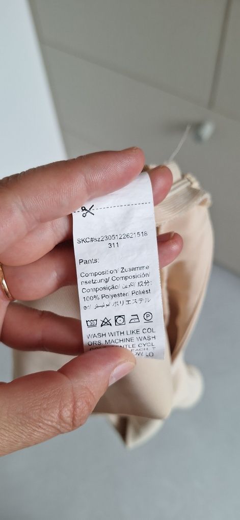 Damski komplet spodenki + kamizelka