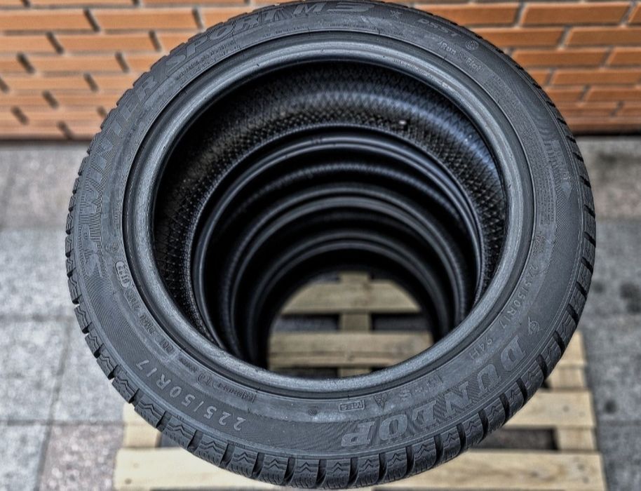 Зима Резина,шини 225/50/17 dunlop