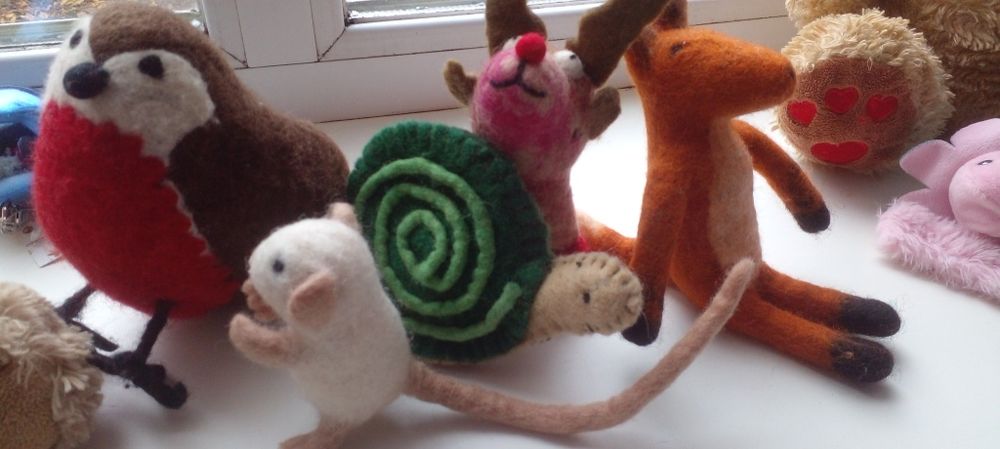 Валяная игрушка,ручна робота.