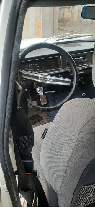 Атомобіль Волга ГАЗ 24 на ходу