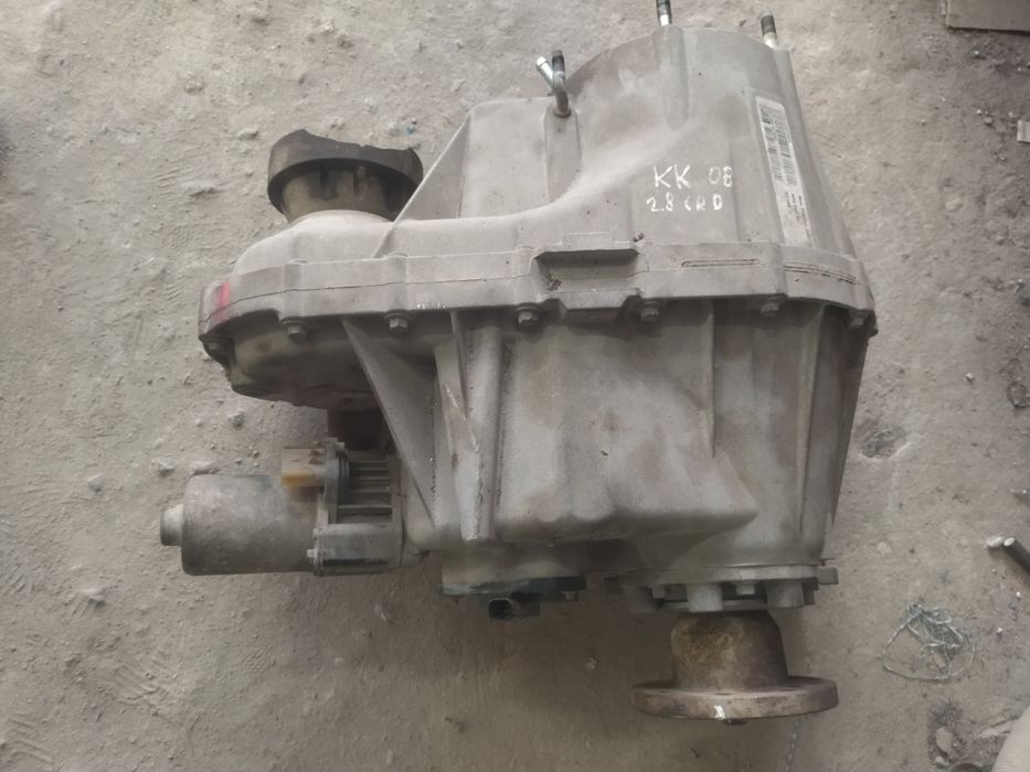 Роздаточна коробка Jeep Cherokee kk 2.8