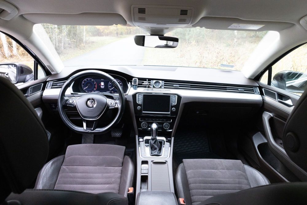 Volkswagen Passat B8 R-Line 2.0 TSI 220 KM DSG | Grudzień 2016 |