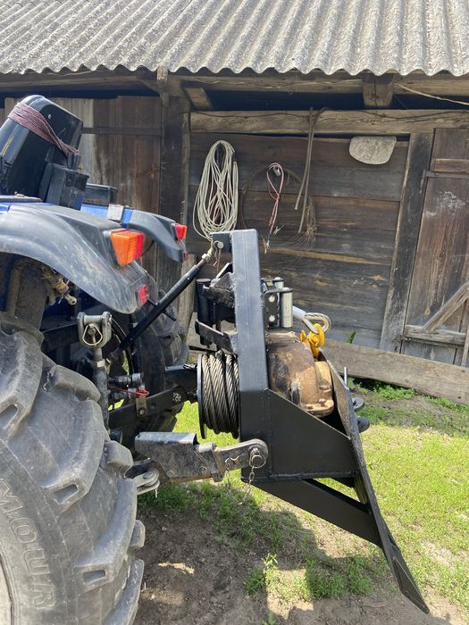 Продам лебідку до трактора