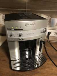 Кавоварка автоматична Delonghi magnifica