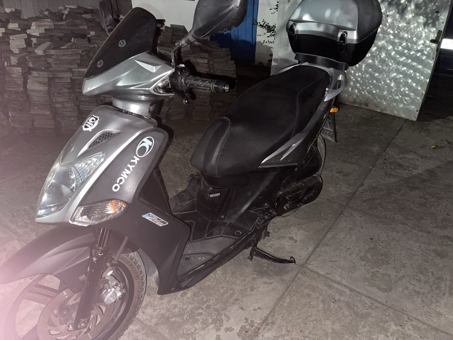Продам скутер kymco acility 150
