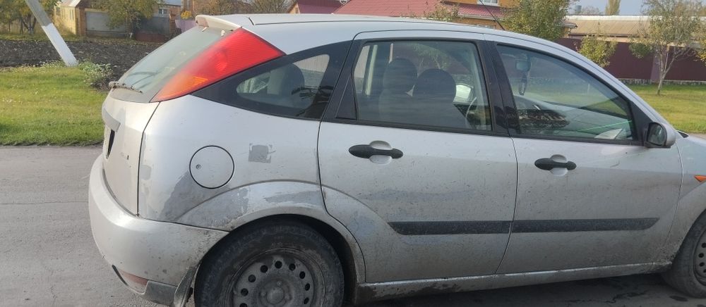 Форд фокус хетчбек 1