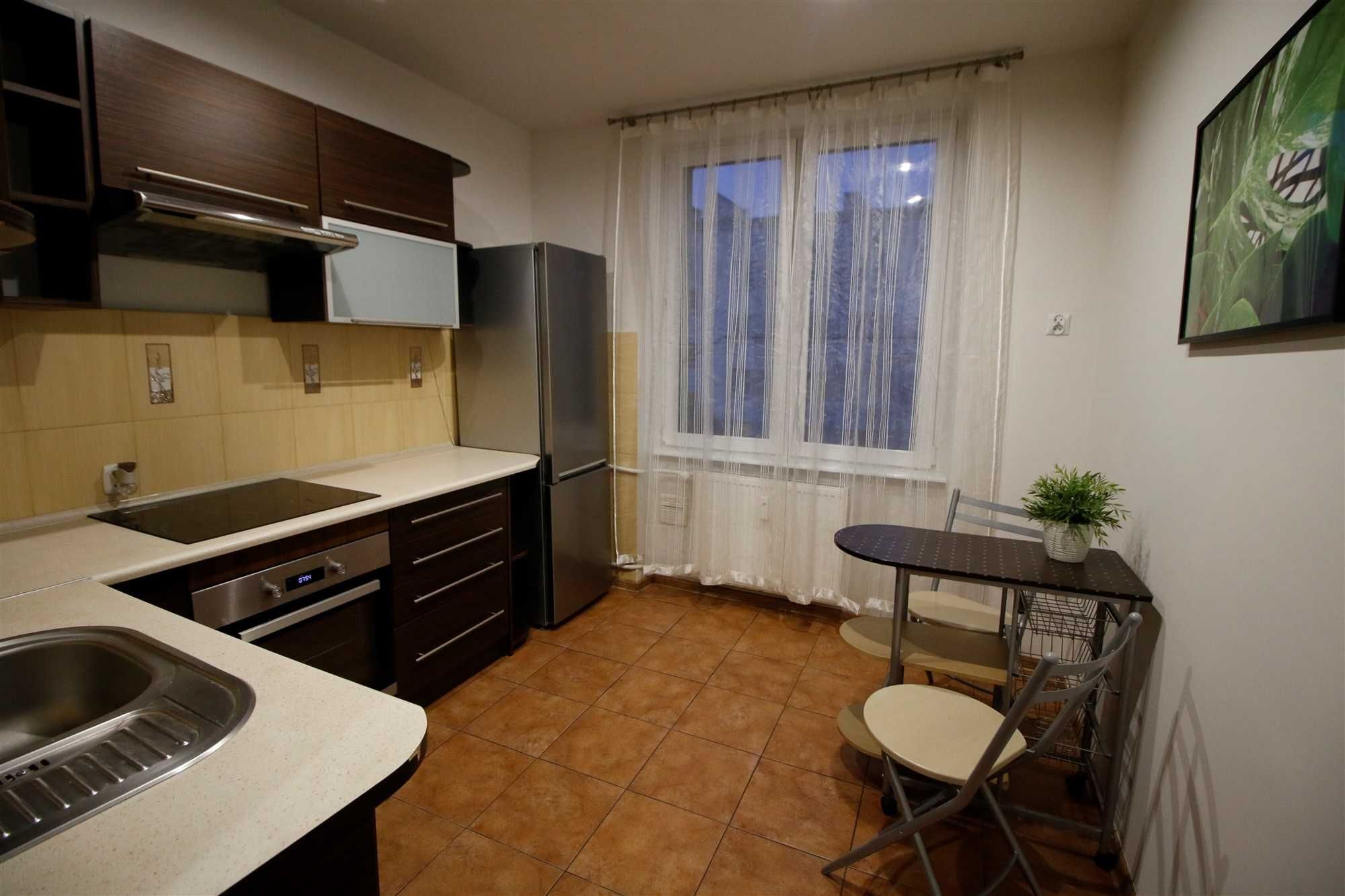 mieszkanie 31,7 m2 kawalerka do wynajęcia Tomaszów Maz - Topolowa
