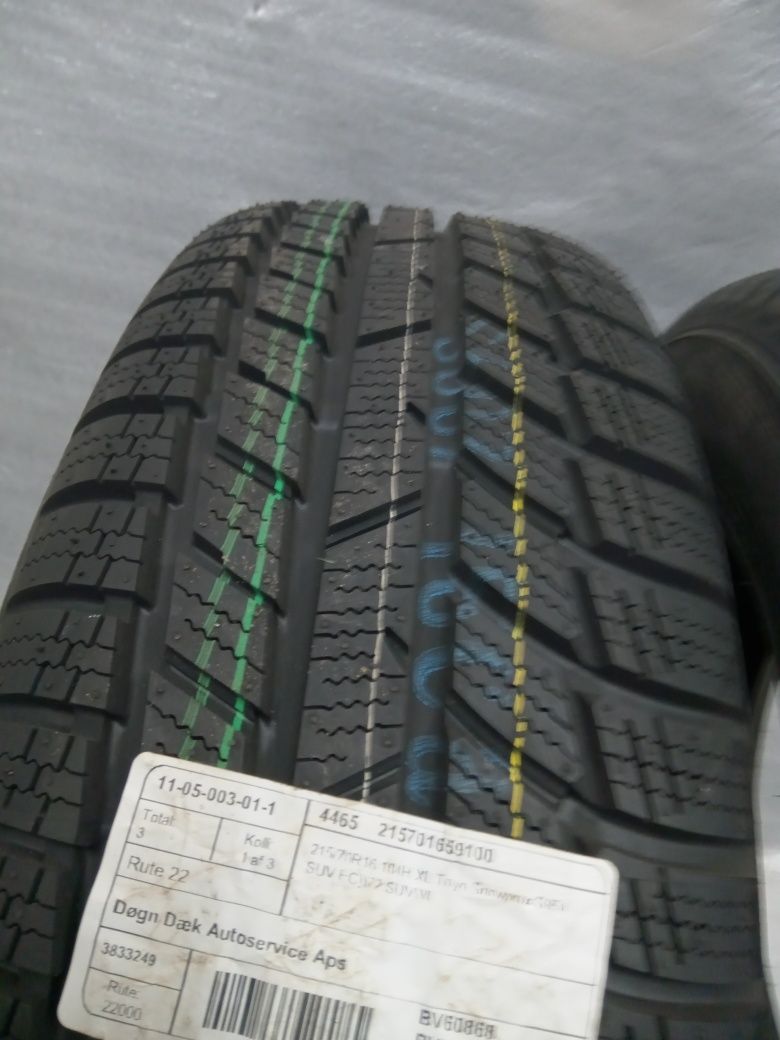 Opony zimowe 215/70R16 Toyo Snow Prox S954 NOWE