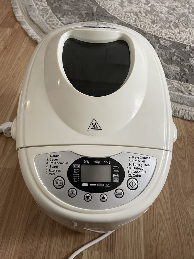 Brotbackautomat kn 1171  хлібопіч повністю робоча