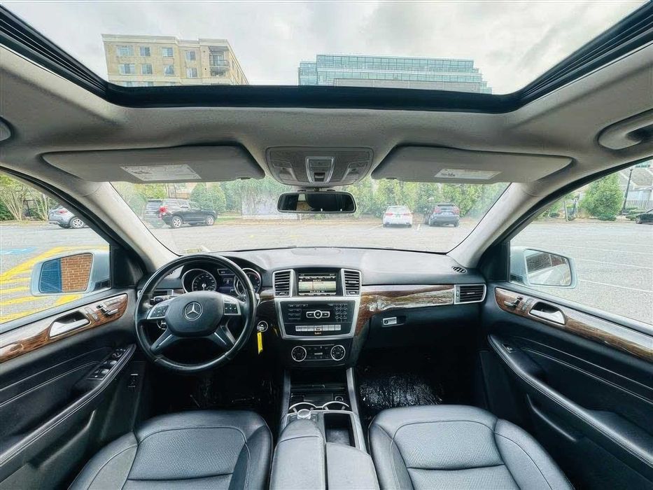 Mercedes-Benz M-Class ML 350 4MATIC      2014