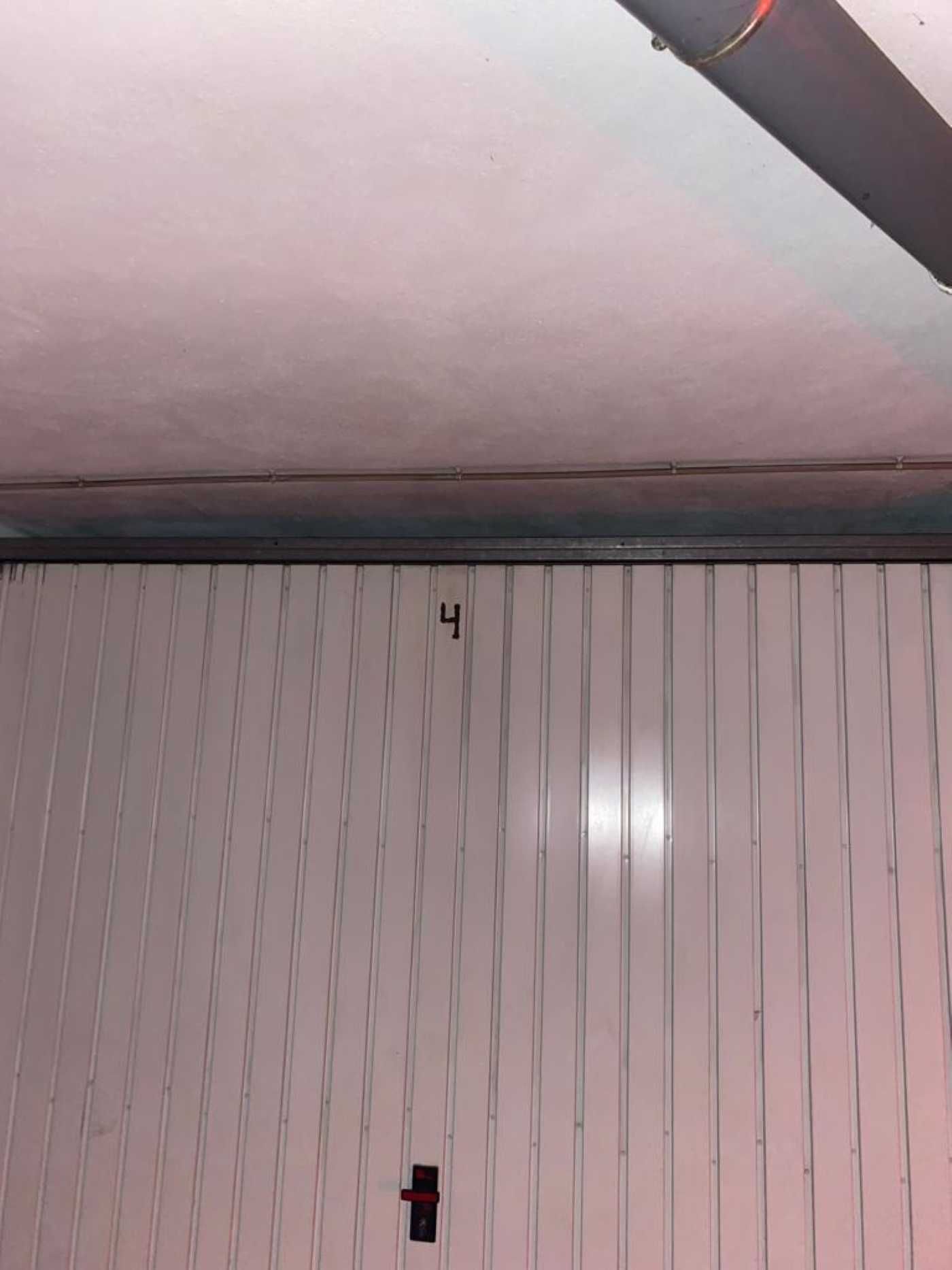 Garagem individual | 2 carros | 40m2