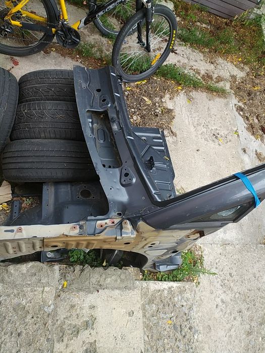 Ssangyong rodius 2008 четверть