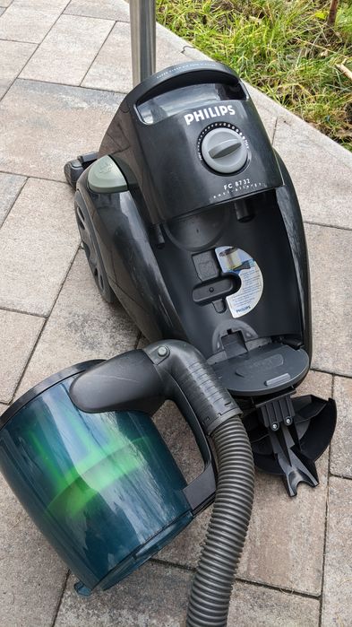 Продам пилосос філіпс