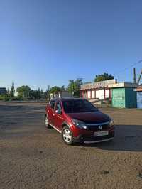 Renault Sandero Stepway 2012